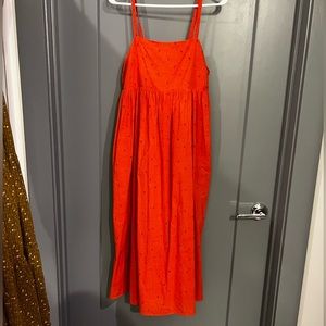 Madewell Eyelet Sleeveless Midi Dress in Orange/coral